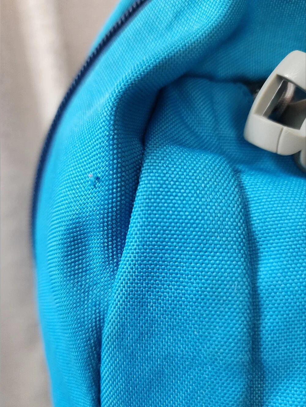 M.169- Under Armour Storm Backpack, blue teal, USED